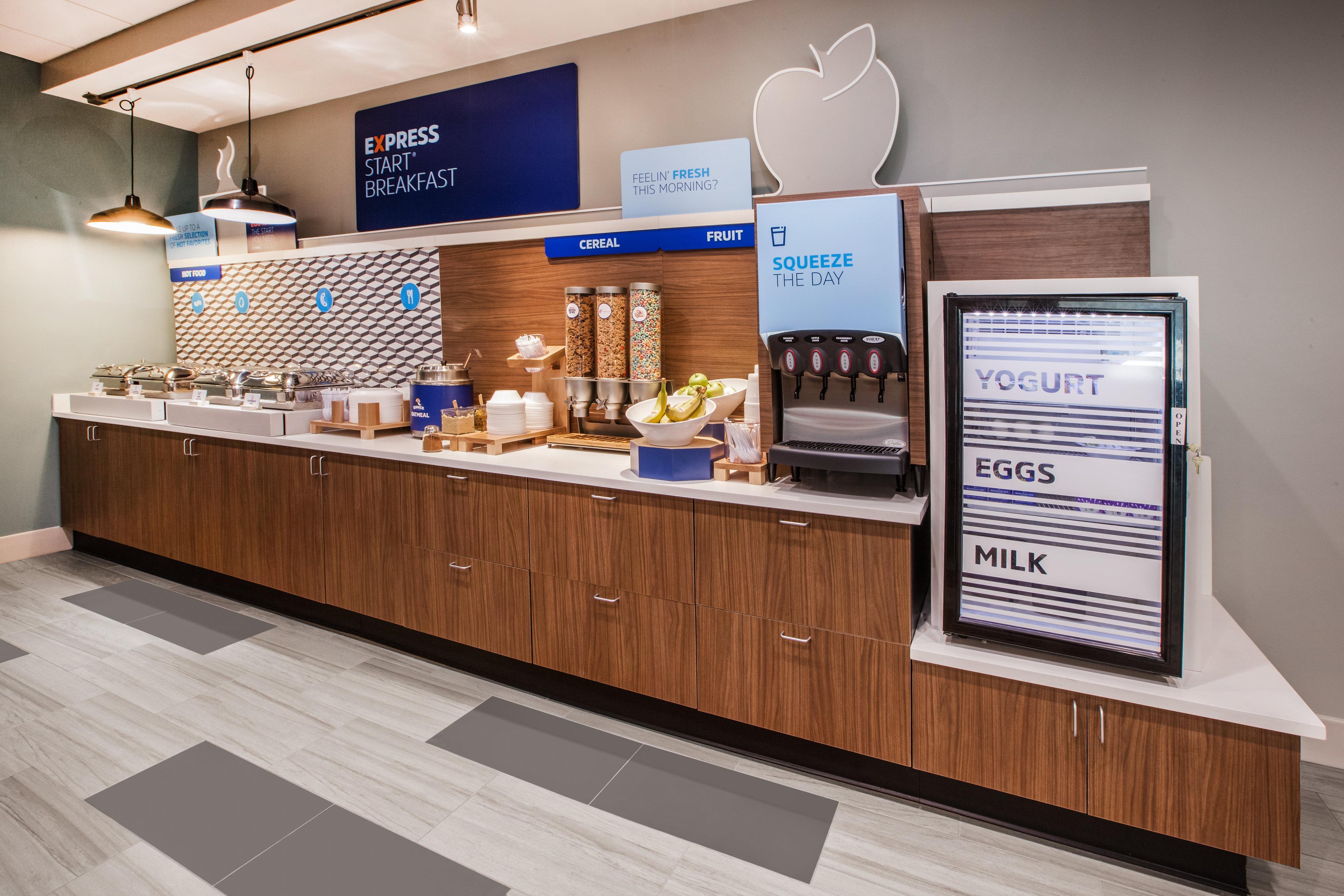 Holiday Inn Express & Suites - Kingfisher, An Ihg Hotel Buitenkant foto